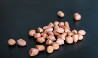 微波炉怎么炸花生米（微波炉可以加热油炸花生米吗）