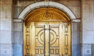 防盗门一般是什么材质 防盗门是啥材质