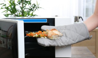 烤箱怎么当微波炉用（如何把微波炉当烤箱用）