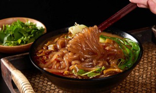 红薯粉条怎么煮才好吃（红薯粉条怎么煮才好吃窍门）