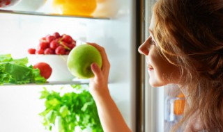 冰箱里有蟑螂怎么去除 冰箱蟑螂如何彻底清除