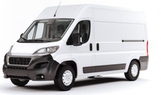 刚贴的改色膜能淋雨吗（刚贴完改色膜能淋雨吗）