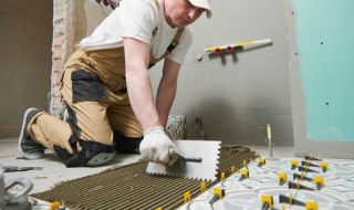 地板革要哪种材质的好（地板革选什么材质的好）