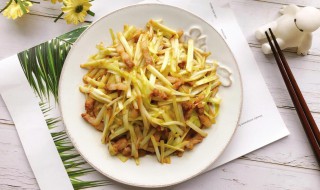 韭黄炒肉皮的做法 韭黄肉皮炒肉丝