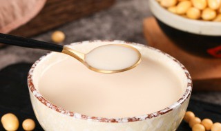 豆浆稀饭怎么煮好吃(煮豆浆稀饭啥时候放豆浆好)