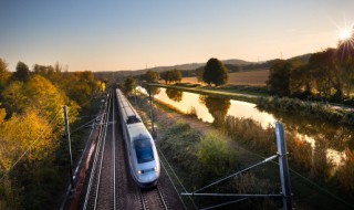 高铁站怎么取票（没有身份证高铁站怎么取票）