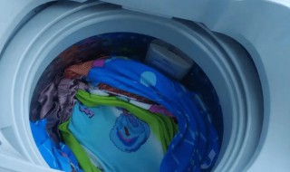 波轮全自动洗衣机怎么清洗(波轮全自动洗衣机怎么清洗污垢)