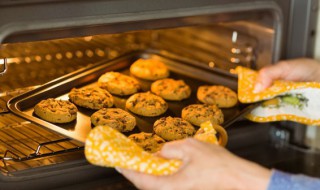 美的烤箱功能都怎么使用（美的烤箱的功能怎么使用）