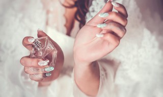 喷香水可以驱赶蚊子吗 喷香水驱蚊么