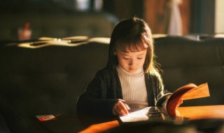 女孩名字叫南什么好听(女孩名字叫南什么好听四个字)