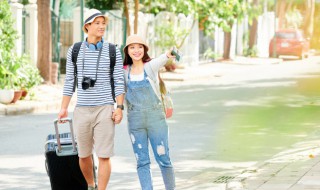 出门旅行需要带那些常用物品 出门旅游必须带什么生活用品