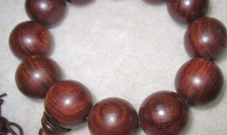 乌木手串该如何保养（紫牙乌手串怎么保养）