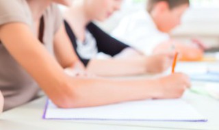 中医针灸师证怎么考（怎样考针灸师证）