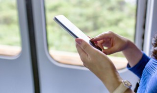 苹果手机相片怎么显示日期(苹果手机拍照片怎么显示日期)