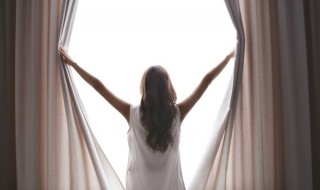 红木家具搭配窗帘技巧有哪些 红木家具搭配什么窗帘好看图片