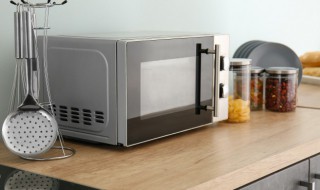 外卖的塑料盒可以放微波炉里面吗 外卖塑料盒可以放到微波炉里吗