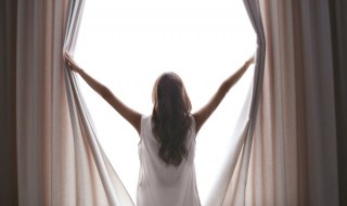 窗帘杆选购技巧有哪些 窗帘杆用什么样的好