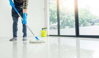 白色瓷砖变黑的清洗技巧有哪些（白色瓷砖变黑的清洗技巧有哪些呢）