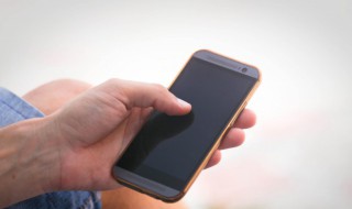 苹果手机怎么连接耳机(苹果手机怎么连接耳机蓝牙)