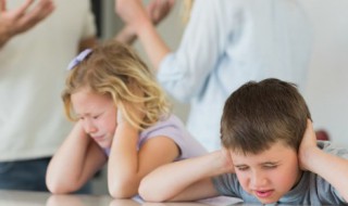 孩子在学校被孤立怎么办 高中生孩子在学校被孤立怎么办