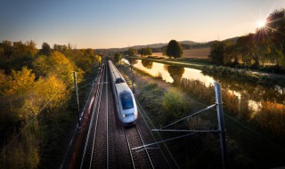 高铁能带酒精喷雾吗（乘坐高铁能带酒精喷雾吗）