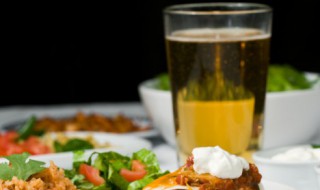 高铁上可以带啤酒吗（高铁上可以带啤酒吗易拉罐）