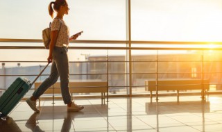 第一次去香港旅游要注意些什么呢 第一次去香港旅游要注意些什么呢英文