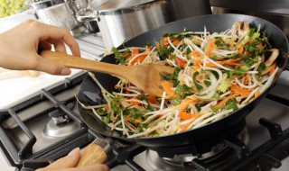 绿豆芽菜怎么做好吃（怎样做绿豆芽菜）