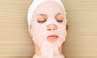 保鲜膜面膜怎么使用（保湿面膜怎么使用）