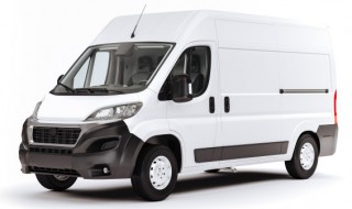 白色汽车蹭掉漆小妙招有哪些（白车蹭掉漆了露出黑色怎么补漆）