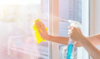 擦防盗窗的玻璃小妙招有哪些 防盗窗的玻璃怎么擦