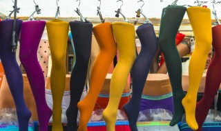 丝袜是用什么材料做的