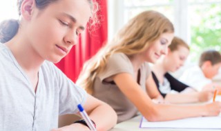 正加一笔变成什么字（正加一笔能变什么字）