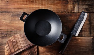 不粘锅涂层有划痕还能用吗 涂层锅有划痕了还能用吗