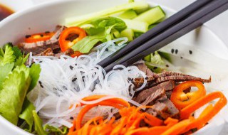 正宗云南凉拌米干米线的做法 云南干米线怎么煮