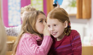 小孩子叛逆怎么教育（孩子叛逆怎么管教）