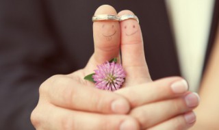 恋爱一周年送女朋友什么礼物 恋爱一周年送女朋友什么礼物手工