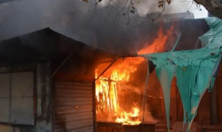 着火后烟熏味怎么去除（着火后的烟熏味怎么去除）