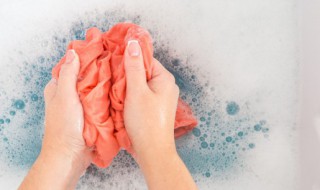 衣服的甲醛味怎么去除 衣服上甲醛味怎么去除