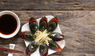 辣椒炒皮蛋怎么做好吃 辣椒怎样炒皮蛋最好吃