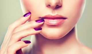 唇釉的正确使用方法 唇釉的方法