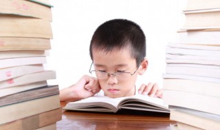 陌的组词（阿的组词）