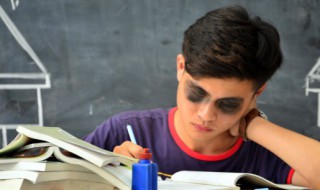 肢字组词(肢字组词是)