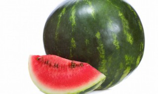 切块的西瓜可以放冰箱放多久（切开的西瓜可以放冰箱放多久）