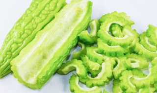 阳台种苦瓜的方法 家里阳台上种苦瓜是不是不好