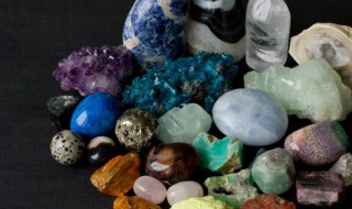 石头放家里有什么好处（家里摆石头好处与坏处）