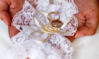 对戒买什么材质好 对戒的材质