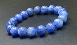蓝色手串是什么材质(蓝色的手串有什么材质)