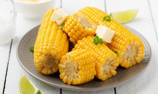 微波炉烤玉米的做法（如何用微波炉烤玉米的做法）