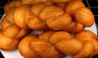 水煮麻花怎么煮好吃 水煮麻花的做法